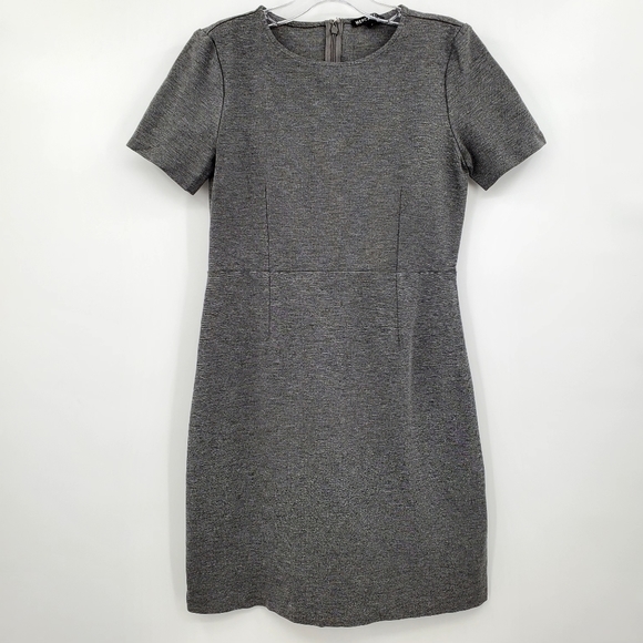 J. Crew Dresses & Skirts - J. Crew Mercantile Gray Short Sleeve Casual Mini Dress